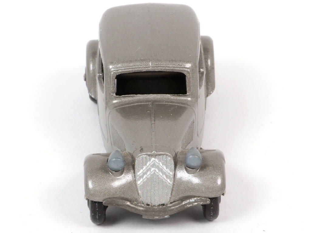 Lot 374 - DINKY TOYS (FRANCE) (1)