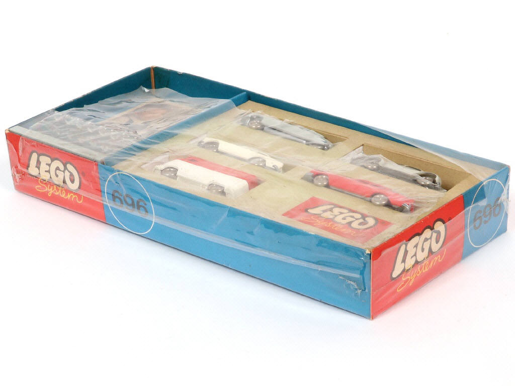 Lot 94 - LEGO (DANEMARK) (1)