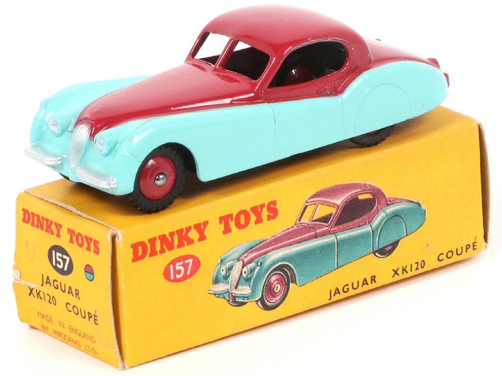 Lot 276 - DINKY TOYS (GB) (1)