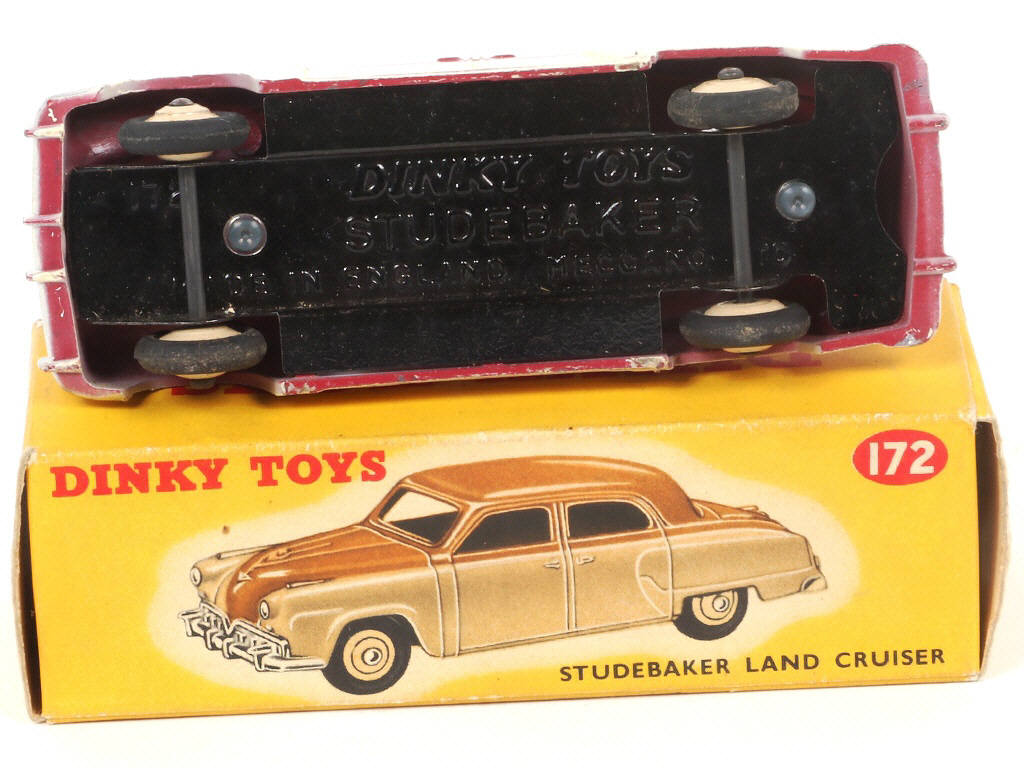 Lot 283 - DINKY TOYS (GB) (1)