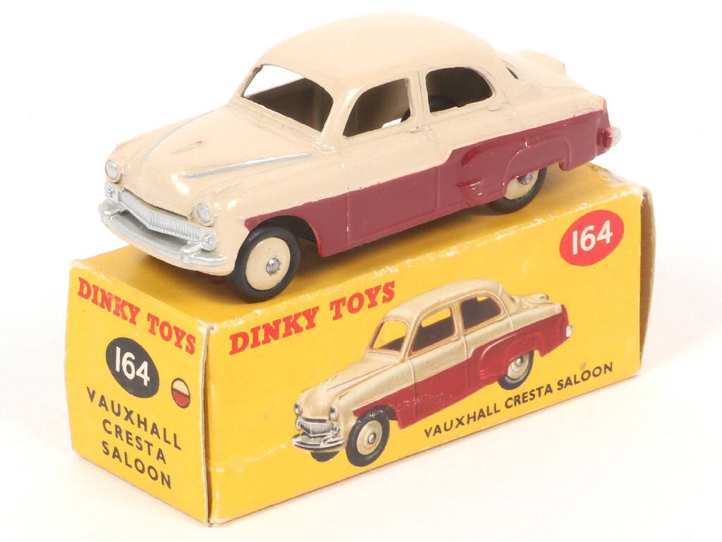 Lot 279 - DINKY TOYS (GB) (1)