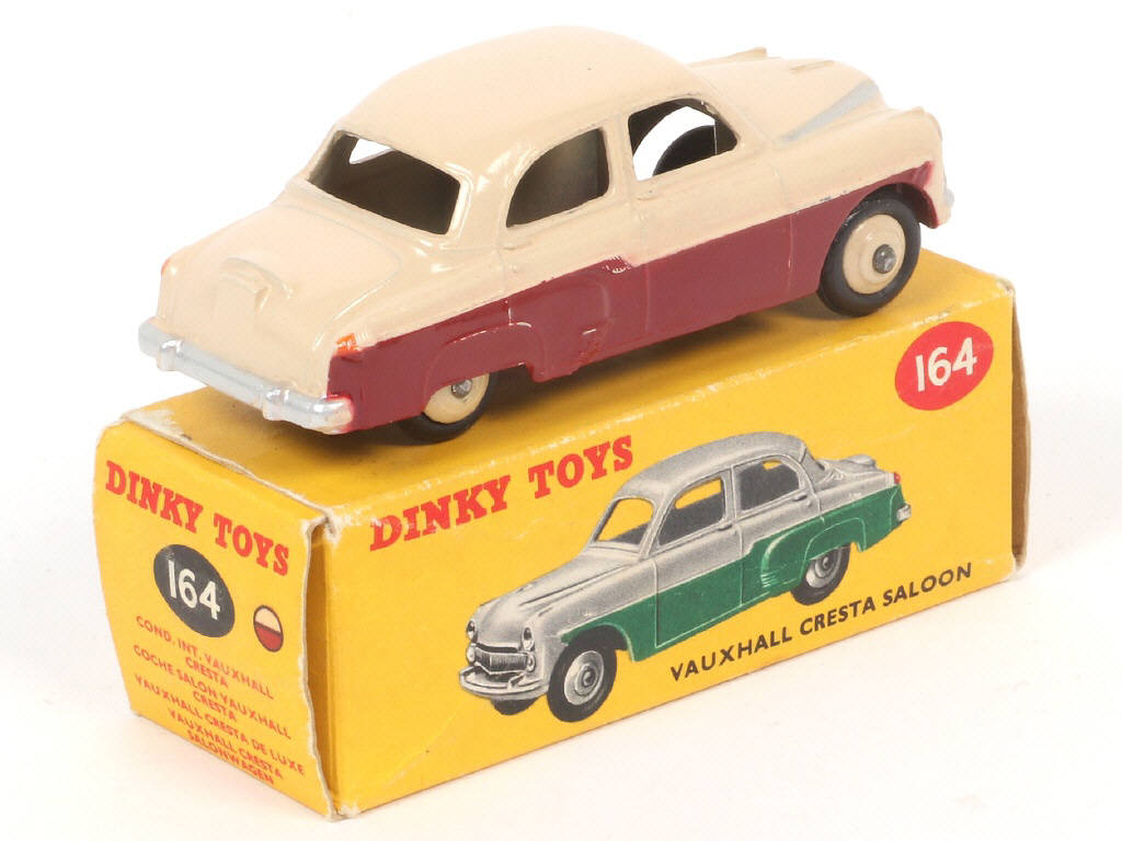 Lot 279 - DINKY TOYS (GB) (1)