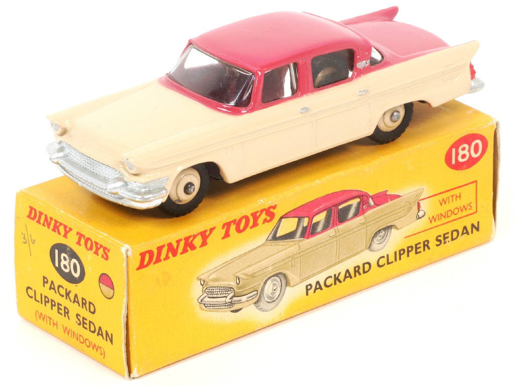 Lot 286 - DINKY TOYS (GB) (1)