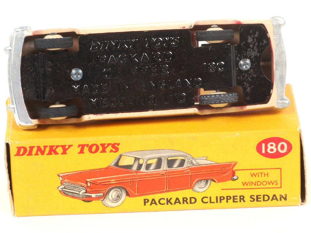 Lot 286 - DINKY TOYS (GB) (1)