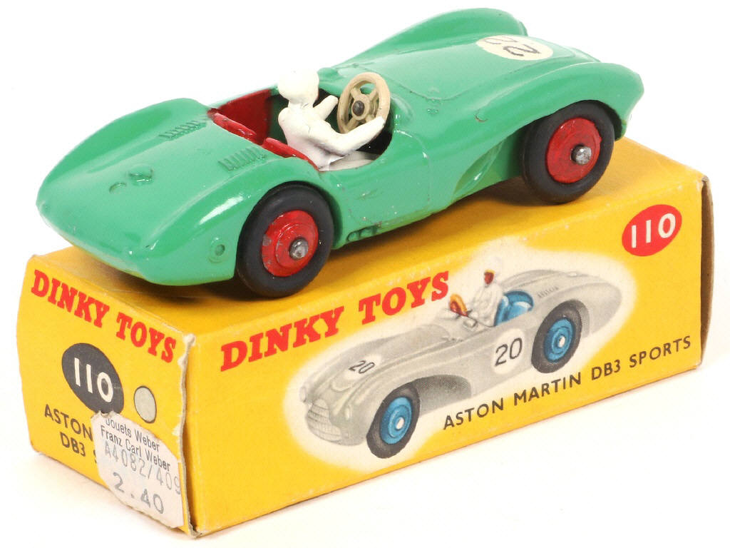 Lot 271 - DINKY TOYS (GB) (1)