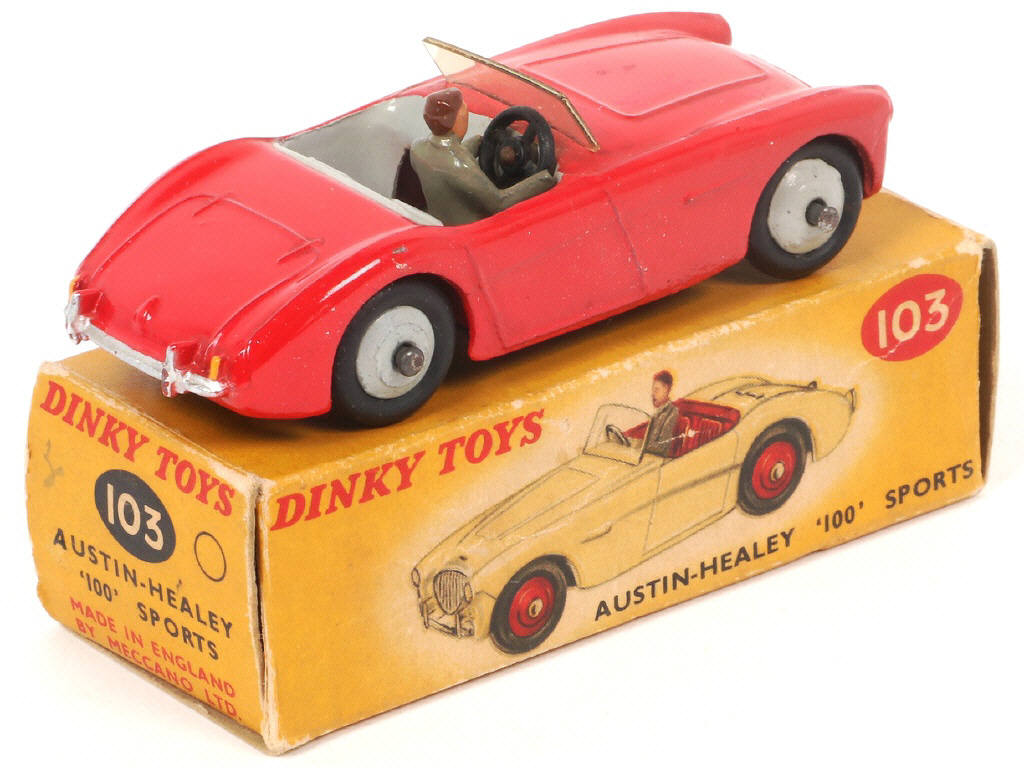 Lot 266 - DINKY TOYS (GB) (1)