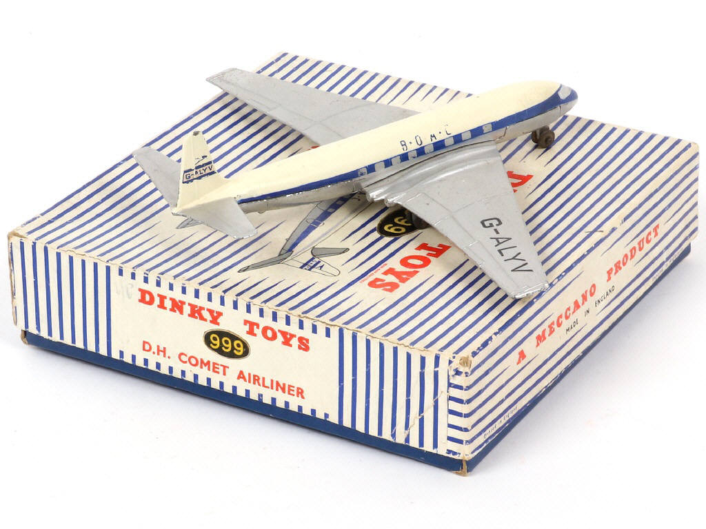 Lot 348 - DINKY TOYS (GB) (1)