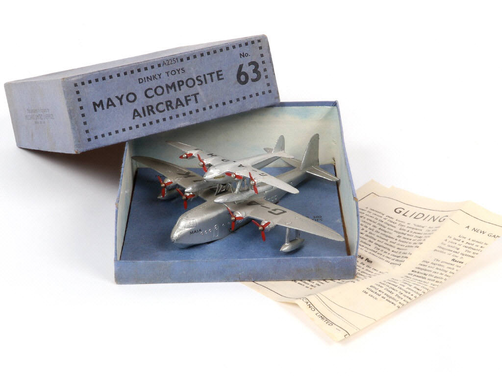 Lot 343 - DINKY TOYS (GB) (1)