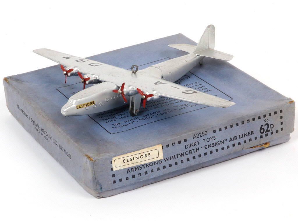 Lot 340 - DINKY TOYS (GB) (1)