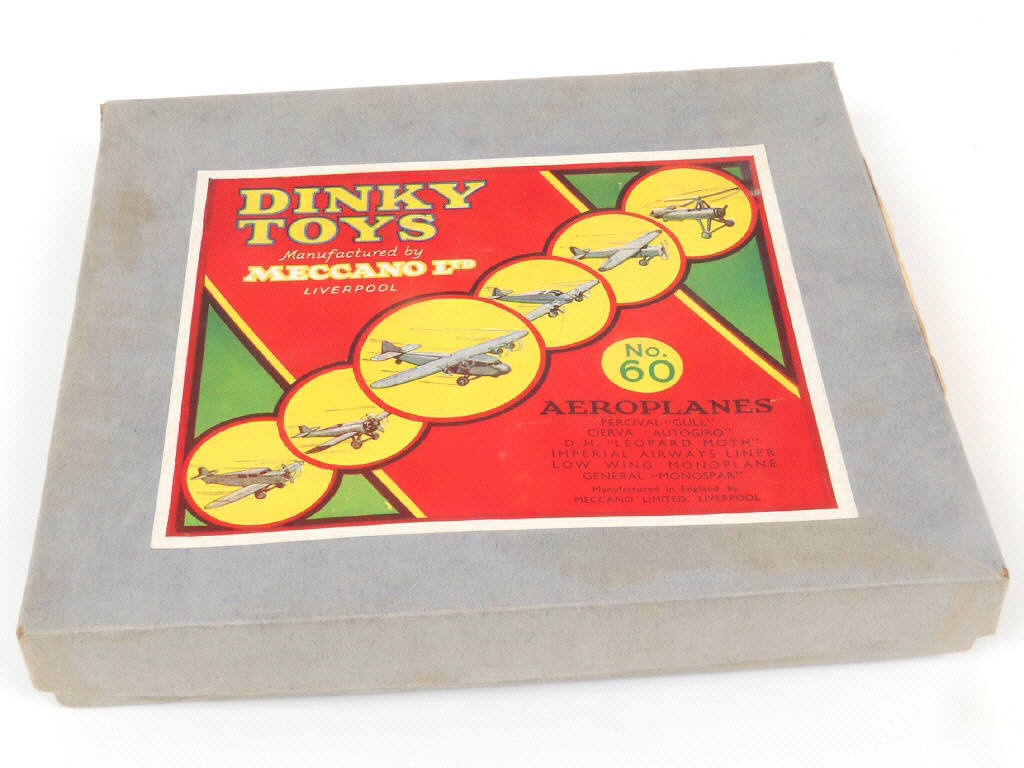 Lot 351 - DINKY TOYS (GB) (1)