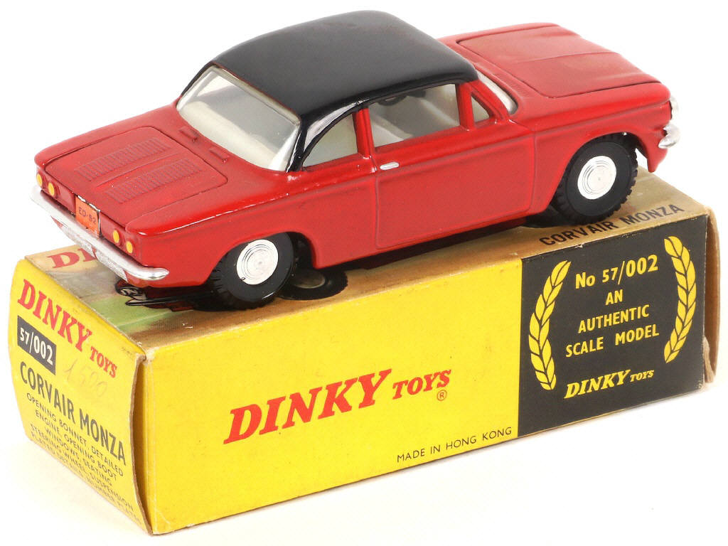 Lot 303 - DINKY TOYS (GB) (1)