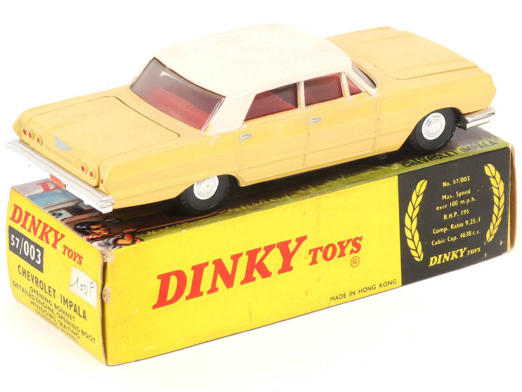 Lot 304 - DINKY TOYS (GB) (1)