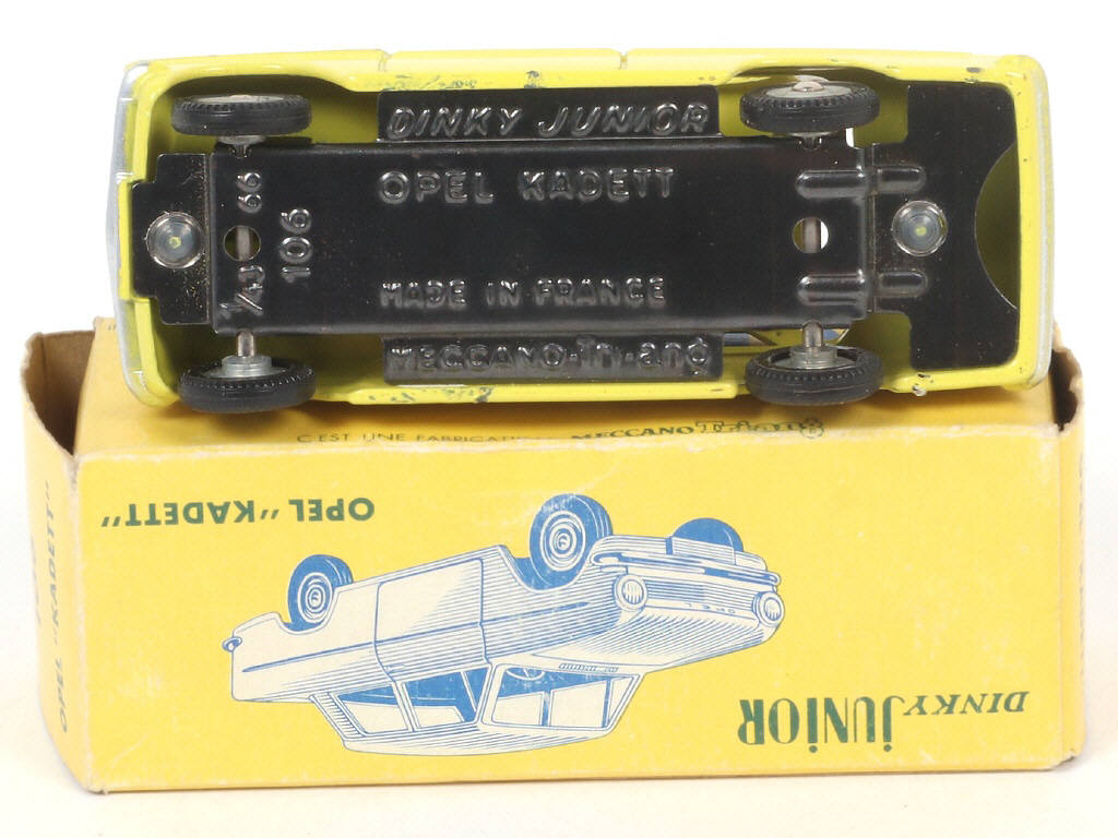 Lot 362 - DINKY TOYS (FRANCE) Série JUNIOR (1)