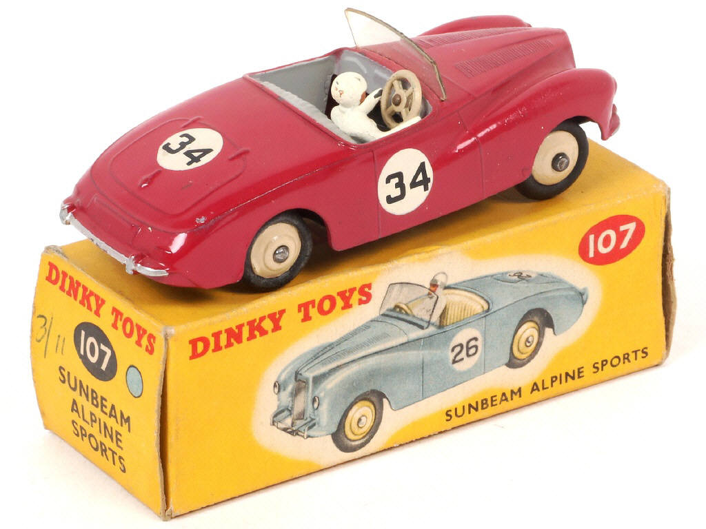 Lot 269 - DINKY TOYS (GB) (1)