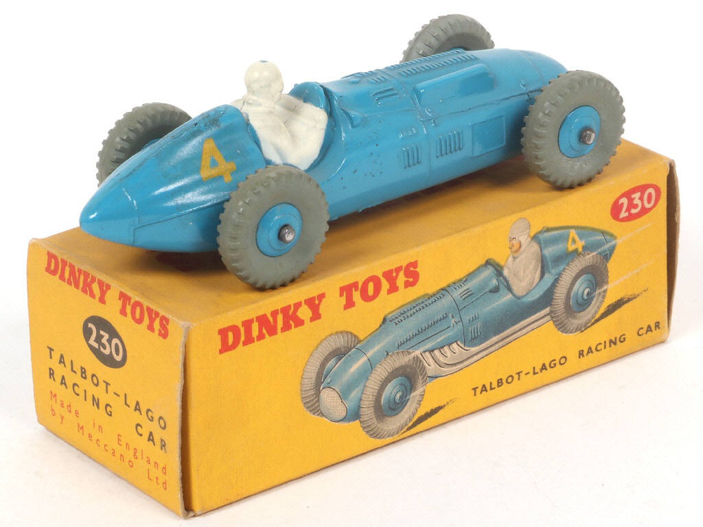 Lot 261 - DINKY TOYS (GB) (1)