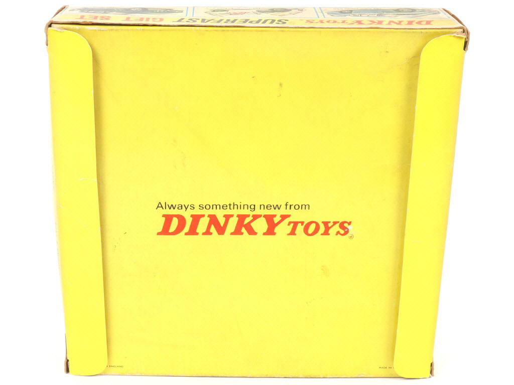 Lot 317 - DINKY TOYS (GB) (1)