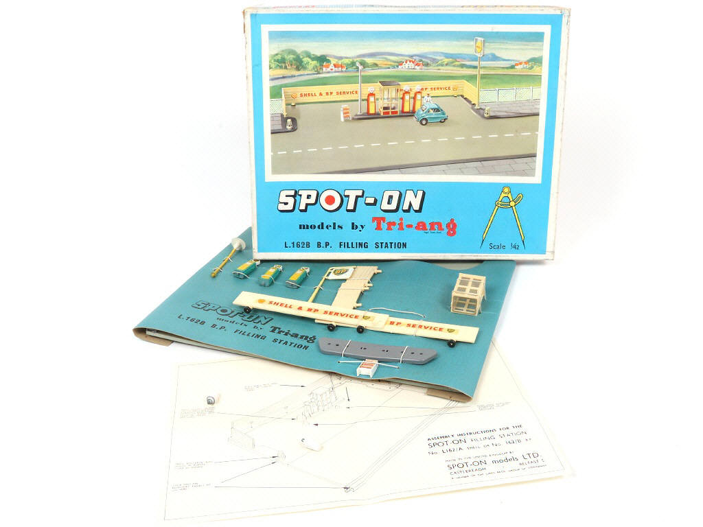 Lot 150 - SPOT-ON (GB) (1)