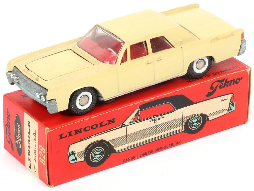 Lot 111 - TEKNO (DANEMARK) (1)