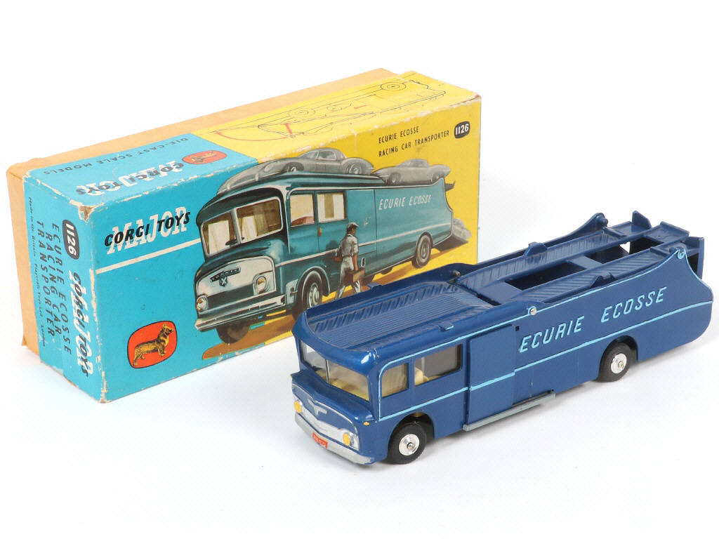 Lot 173 - CORGI TOYS (GB) (1)