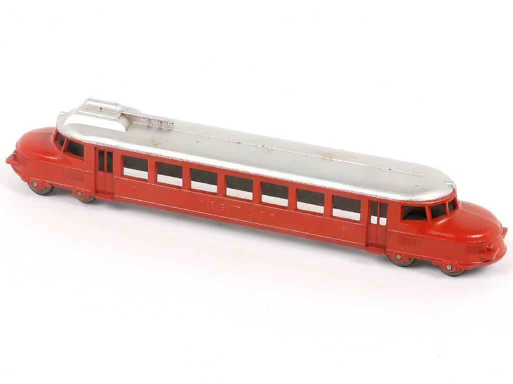 Lot 30 - INJECTA A-G (SUISSE) (1)