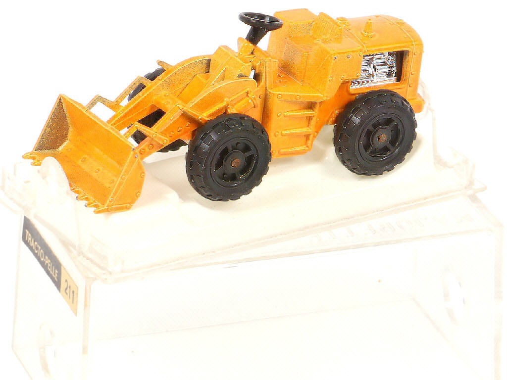 Lot 245 - MAJORETTE (FRANCE) (1)