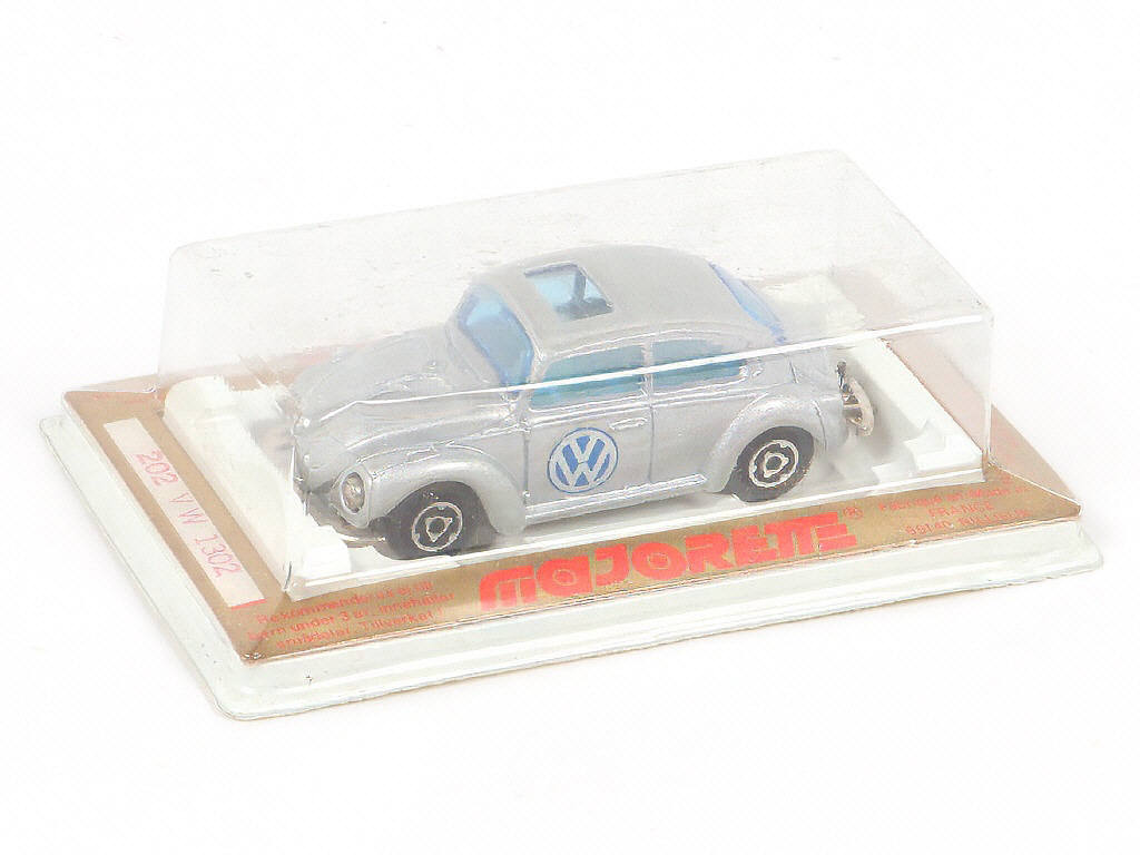 Lot 244 - MAJORETTE (FRANCE) (1)