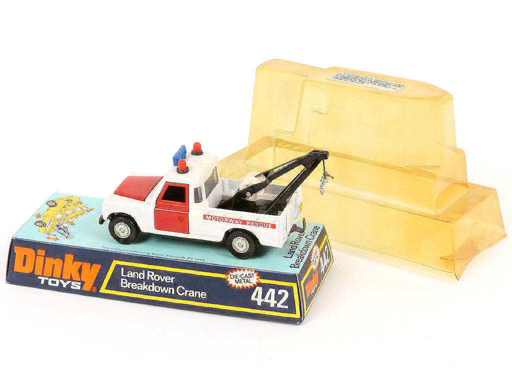 Lot 300 - DINKY TOYS (GB) (1)