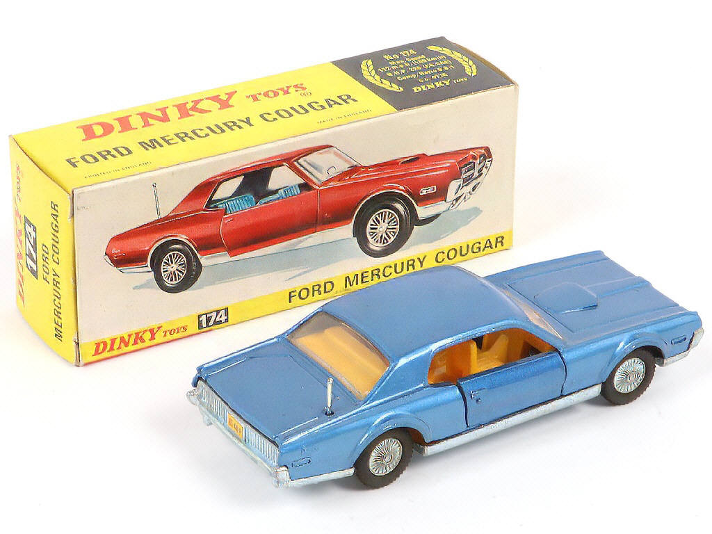 Lot 299 - DINKY TOYS (GB) (1)