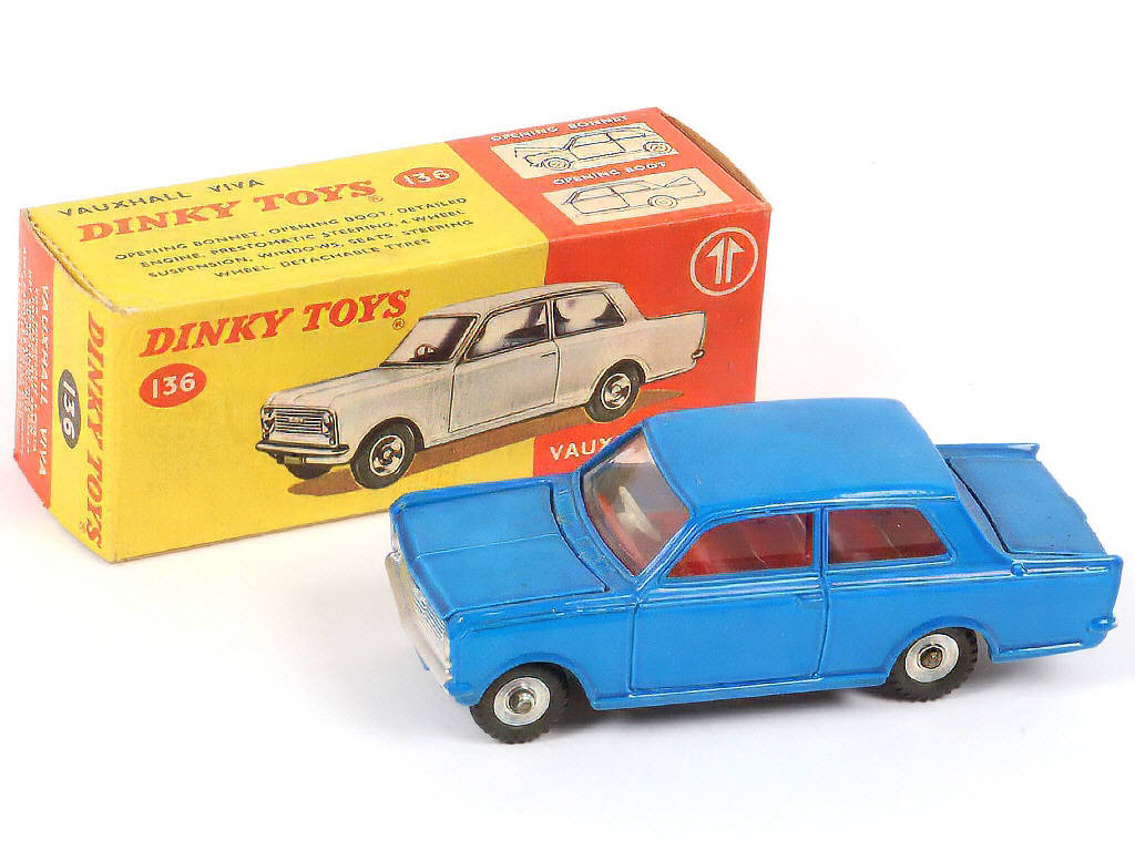 Lot 294 - DINKY TOYS (GB) (1)