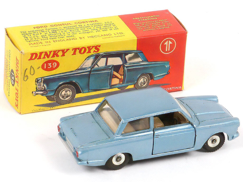 Lot 298 - DINKY TOYS (GB) (1)