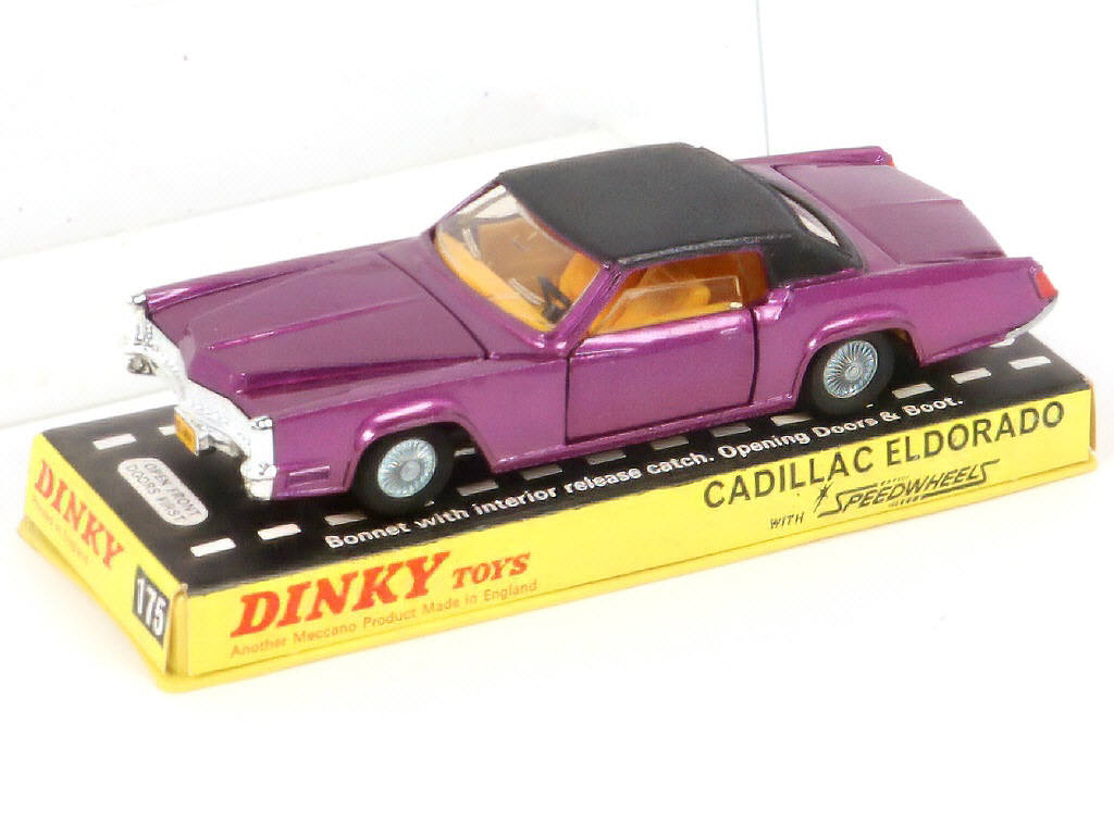 Lot 301 - DINKY TOYS (GB) (1)