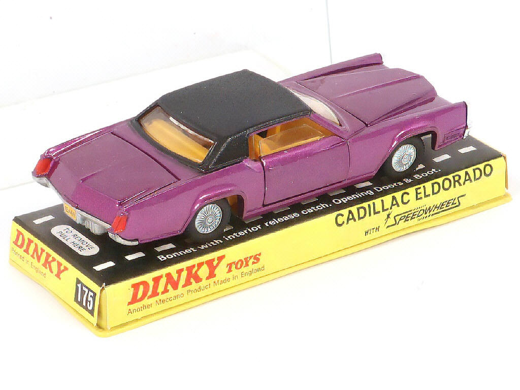 Lot 301 - DINKY TOYS (GB) (1)