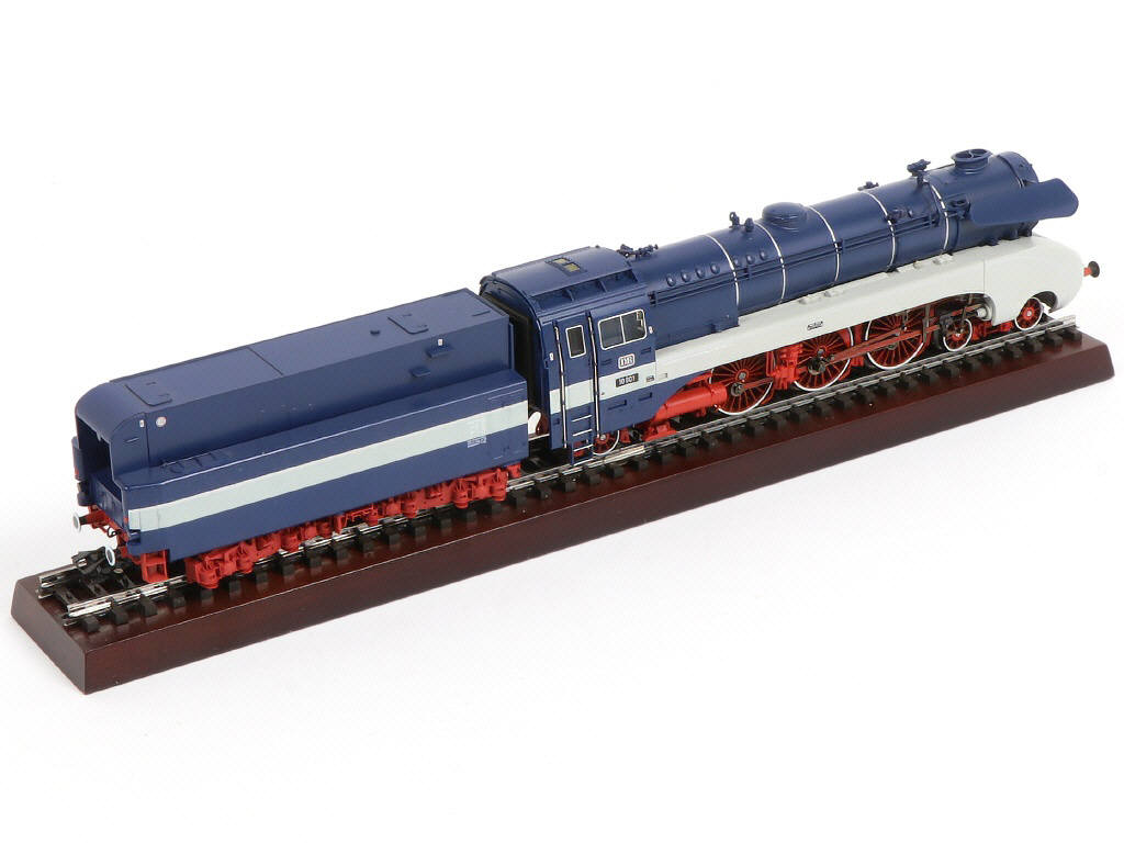 Lot 43 - MÄRKLIN 'HO' (ALLEMAGNE) (1)