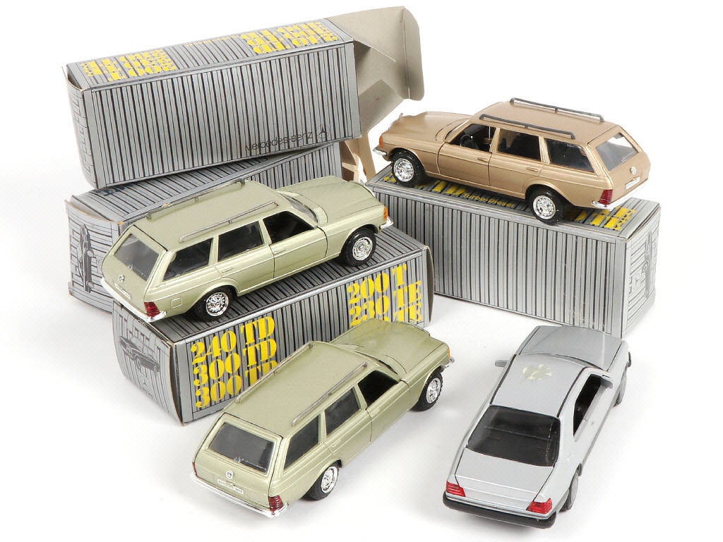 Lot 141 - CONRAD (ALLEMAGNE) (4)