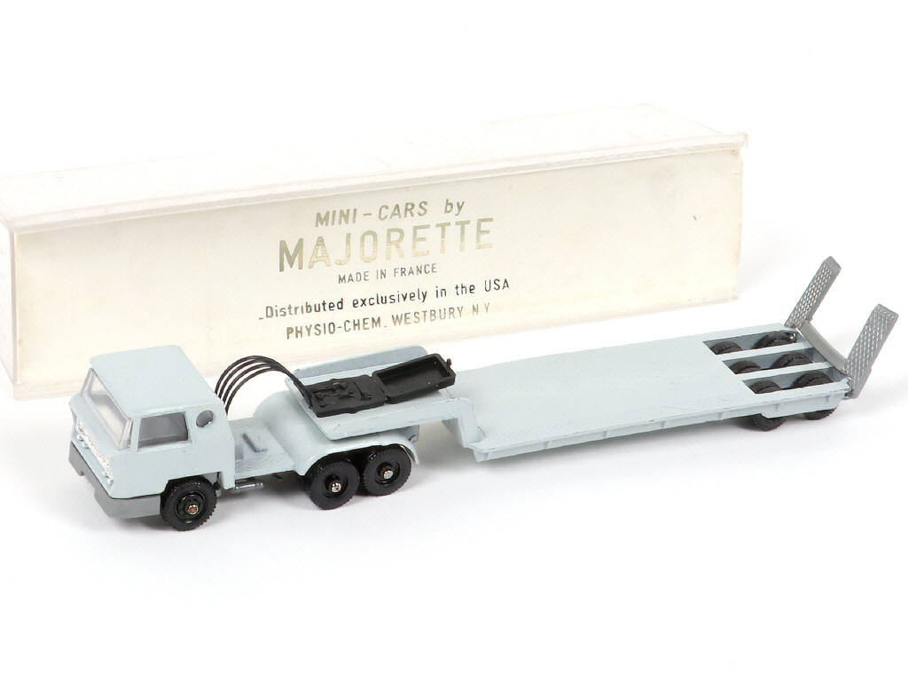 Lot 250 - MAJORETTE (FRANCE) (1)