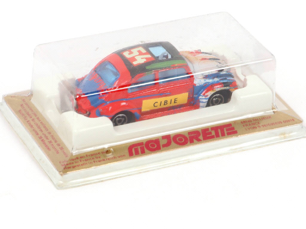 Lot 213 - MAJORETTE (FRANCE) (1)