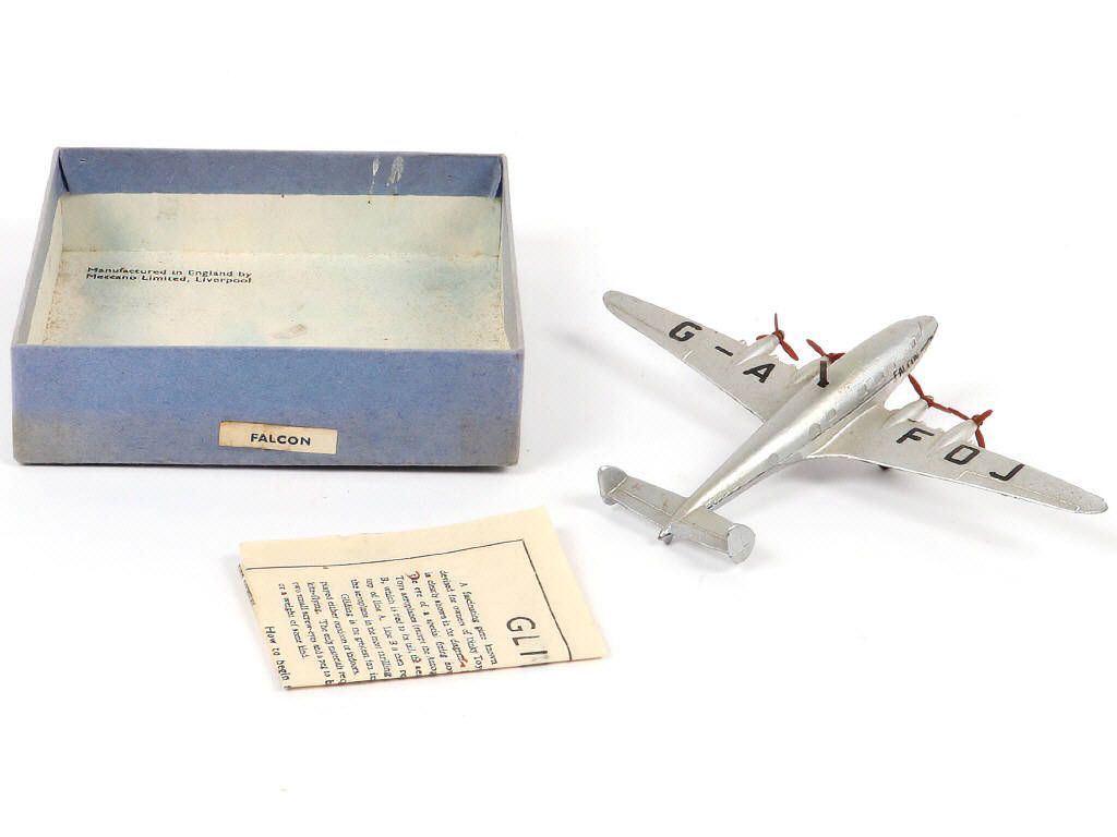 Lot 295 - DINKY TOYS (GB) (1)