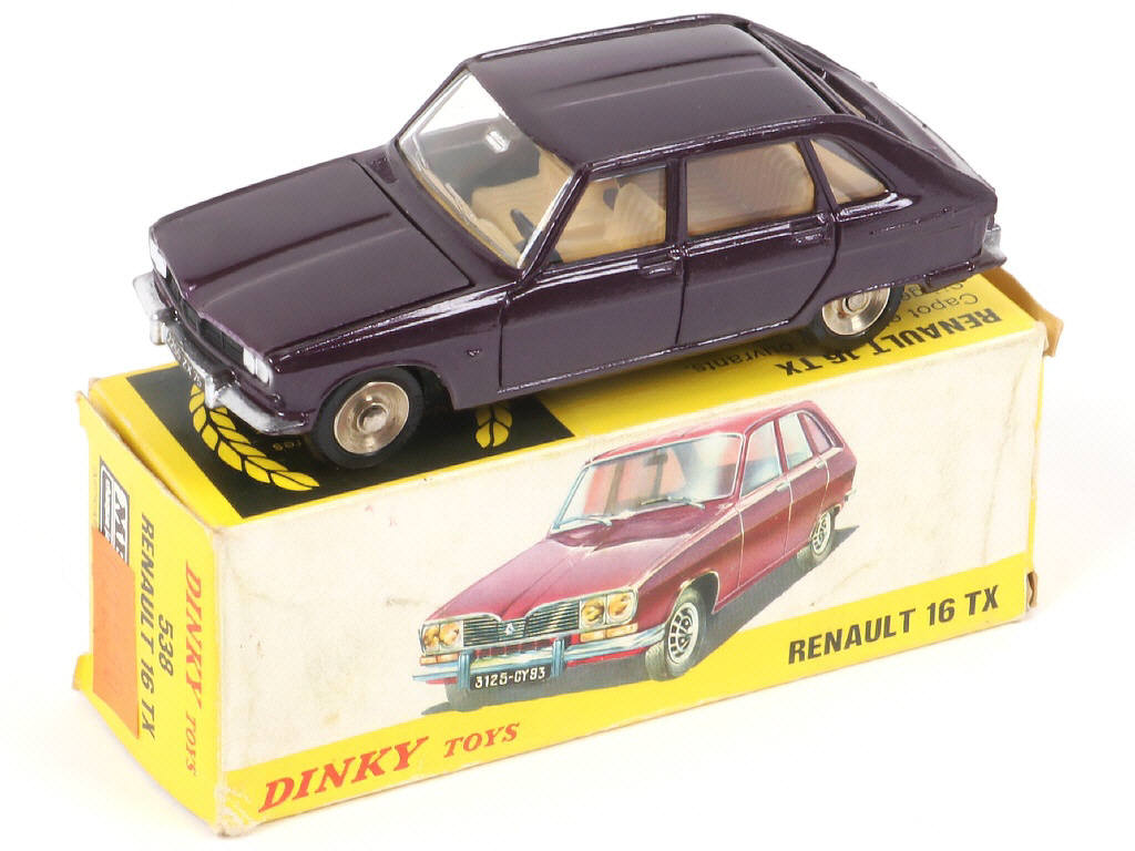 Lot 323 - DINKY TOYS (FRANCE) (1)