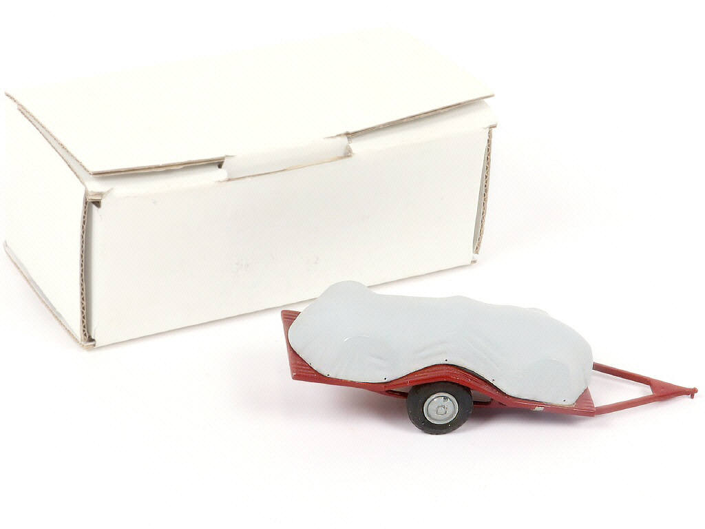 Lot 76 - DIVERS (1)