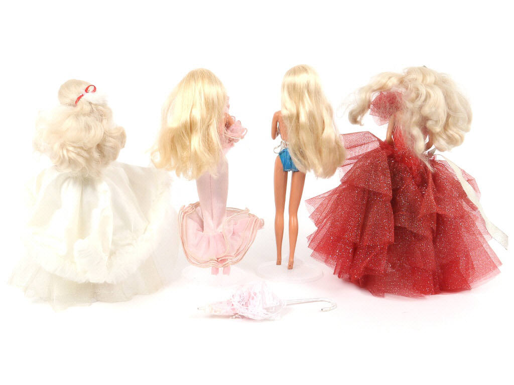 Lot 203 - MATTEL (USA) (4)