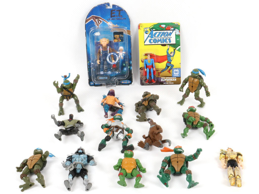 Lot 28 - DIVERS (15)