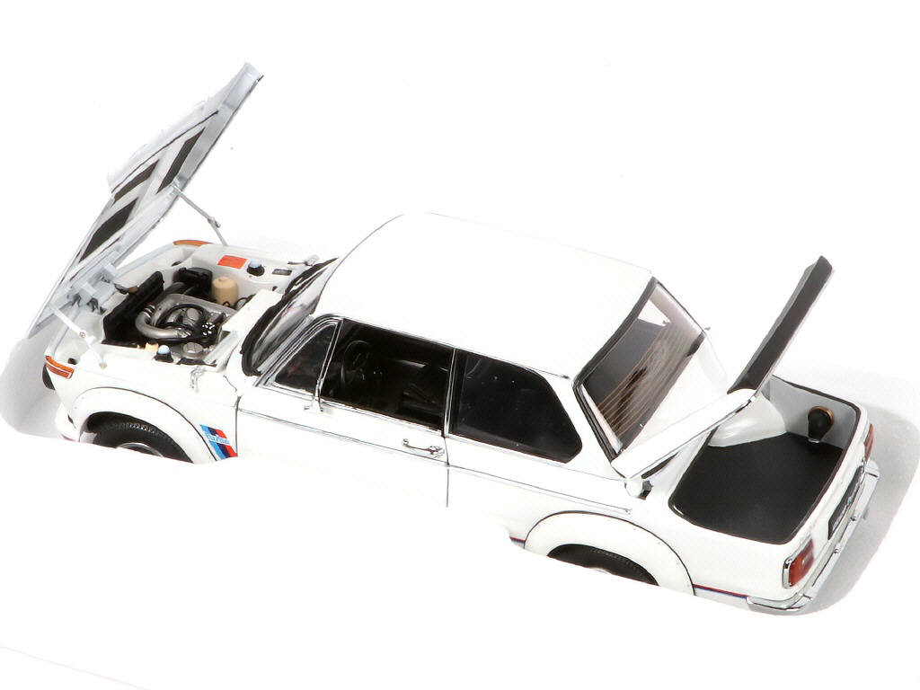 Lot 43 - AUTOART (ALLEMAGNE) (1)
