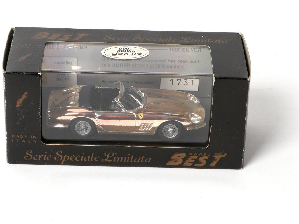 Lot 142 - BEST MODEL (ITALIE) (5)