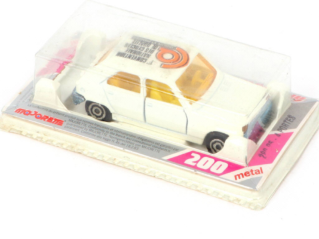 Lot 274 - MAJORETTE (FRANCE) (2)