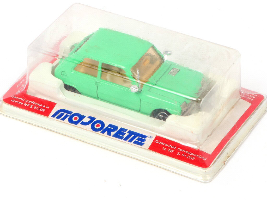 Lot 282 - MAJORETTE (FRANCE) (3)