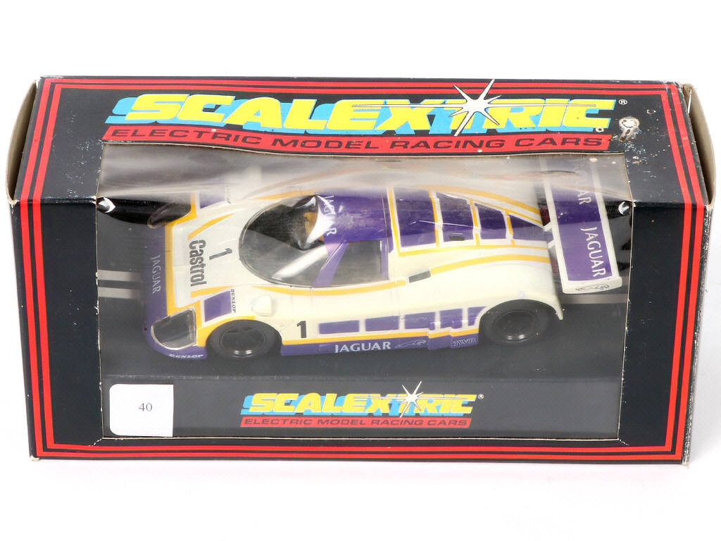 Lot 161 - SCALEXTRIC (GB) (6)