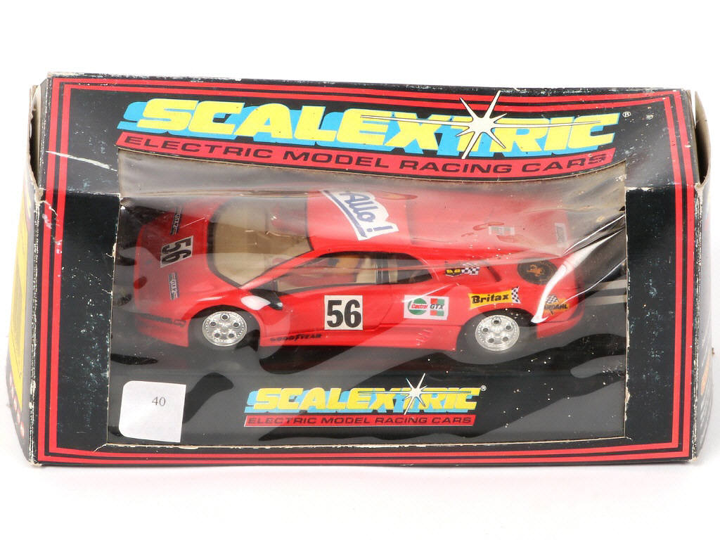 Lot 162 - SCALEXTRIC (GB) (6)