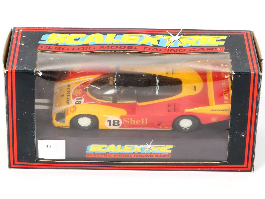 Lot 163 - SCALEXTRIC (GB) (6)