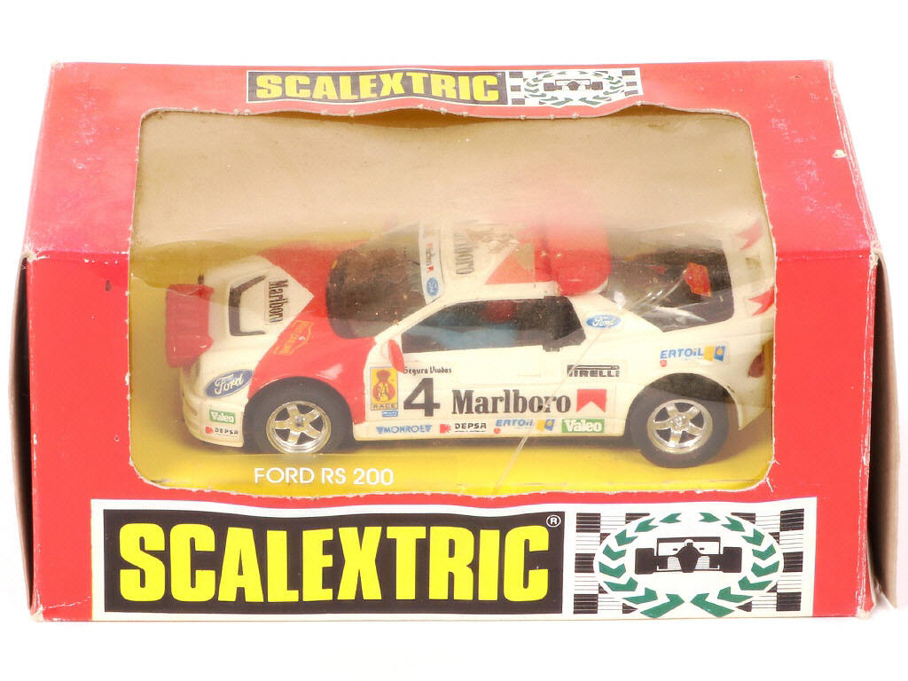 Lot 164 - SCALEXTRIC (GB) (6)