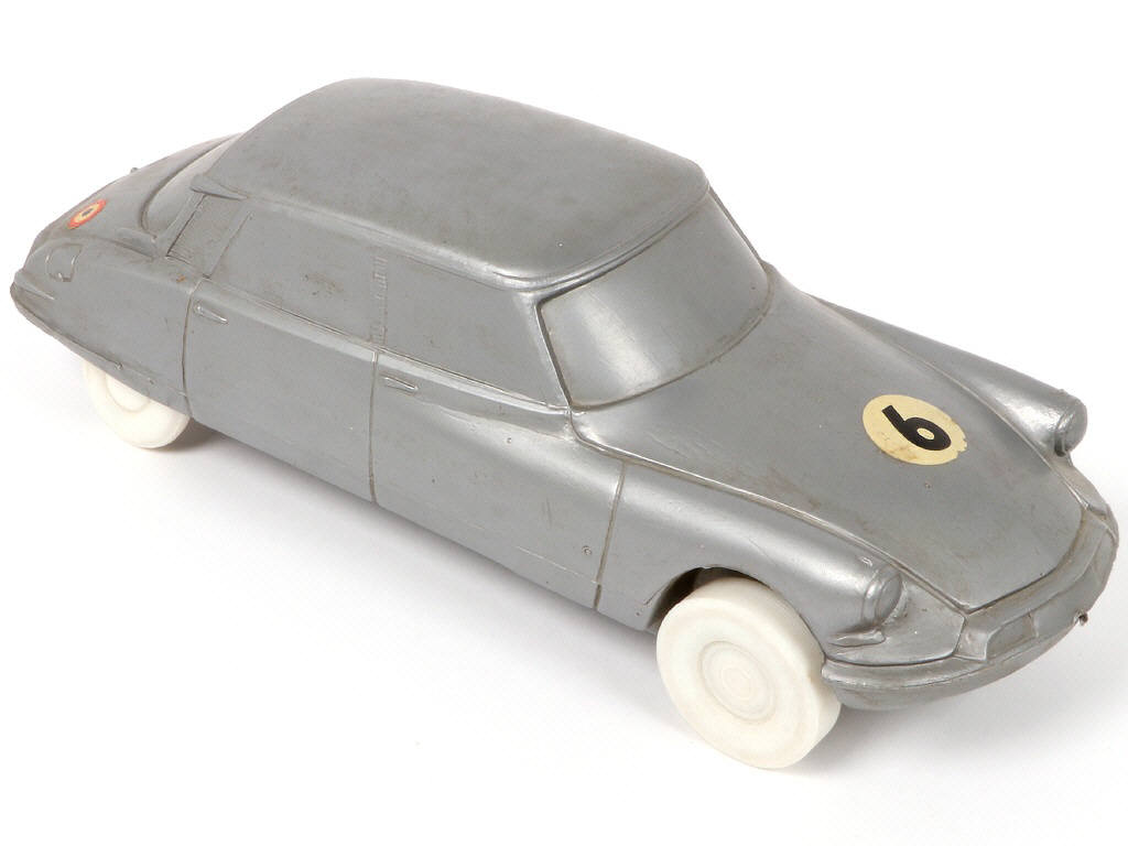 Lot 82 - DIVERS (FRANCE) (3)